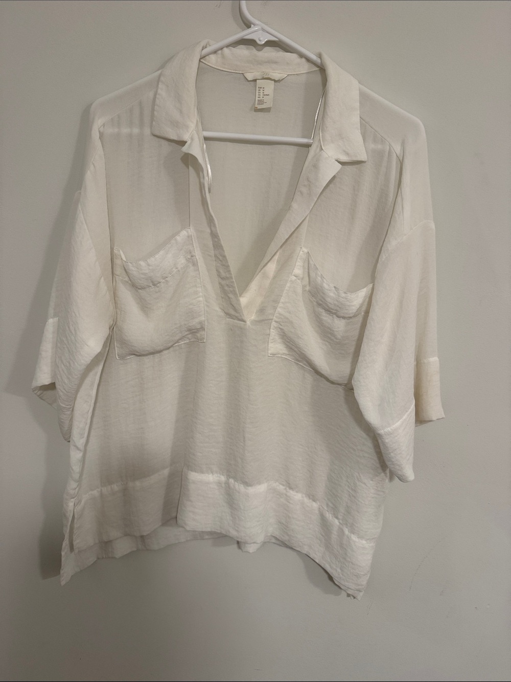 H&M Cream V-Neck Pocket Tunic Top